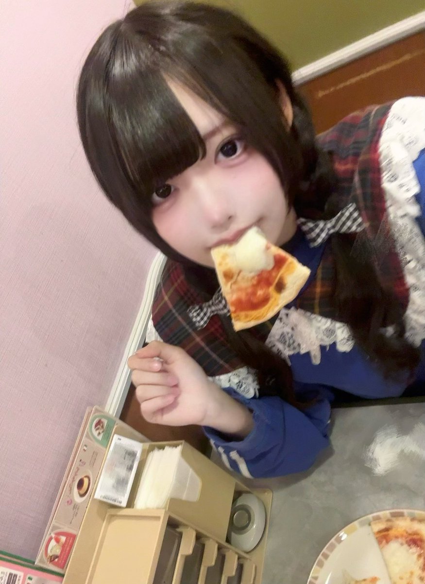ku__x19's tweet photo. はむ https://t.co/Ptqf2TAucB