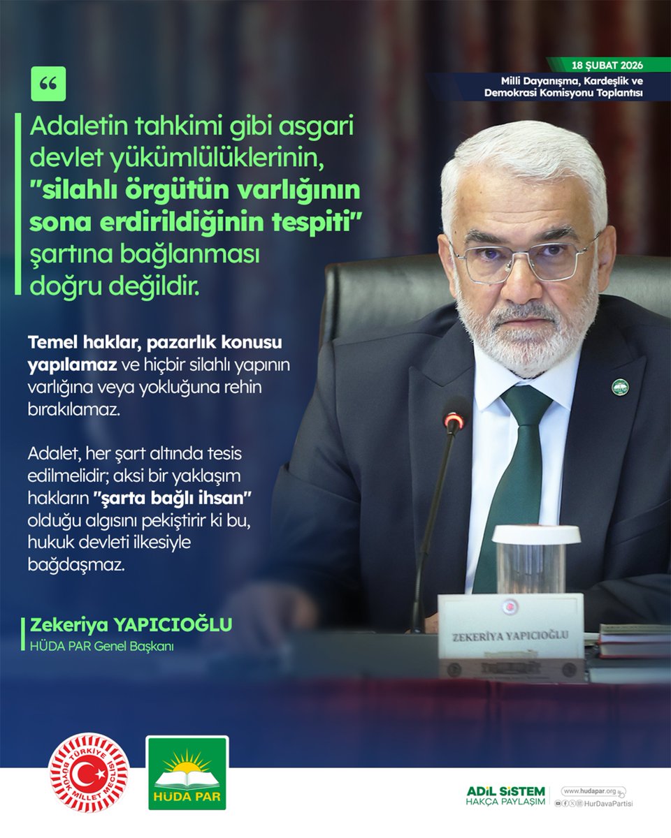 HurDavaPartisi's tweet photo. Genel Başkanımız Zekeriya Yapıcıoğlu:

📌 Malazgirt’ten bugüne gelen kardeşliğin temeli ve dayanağı, aziz İslam dinidir.

📌 Önceki süreçlerde yapılan yanlışların kısmen de olsa tekrarlanması üzücüdür.

📌 Temel haklar, pazarlık konusu yapılamaz ve hiçbir silahlı yapının varlığına veya yokluğuna rehin bırakılamaz.

📌Faili meçhul cinayetler, yargısız infazlar, yakılan/ boşaltılan köyler ve zorunlu göçler hiçbir şart altında meşru görülemez.