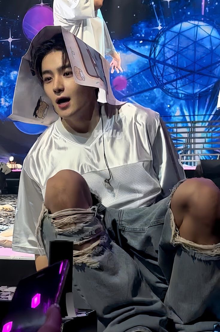 hyunjaesprite's tweet photo. https://t.co/WzAZtPfsFB