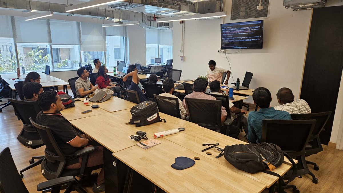 Laravel Pune Community tweet media