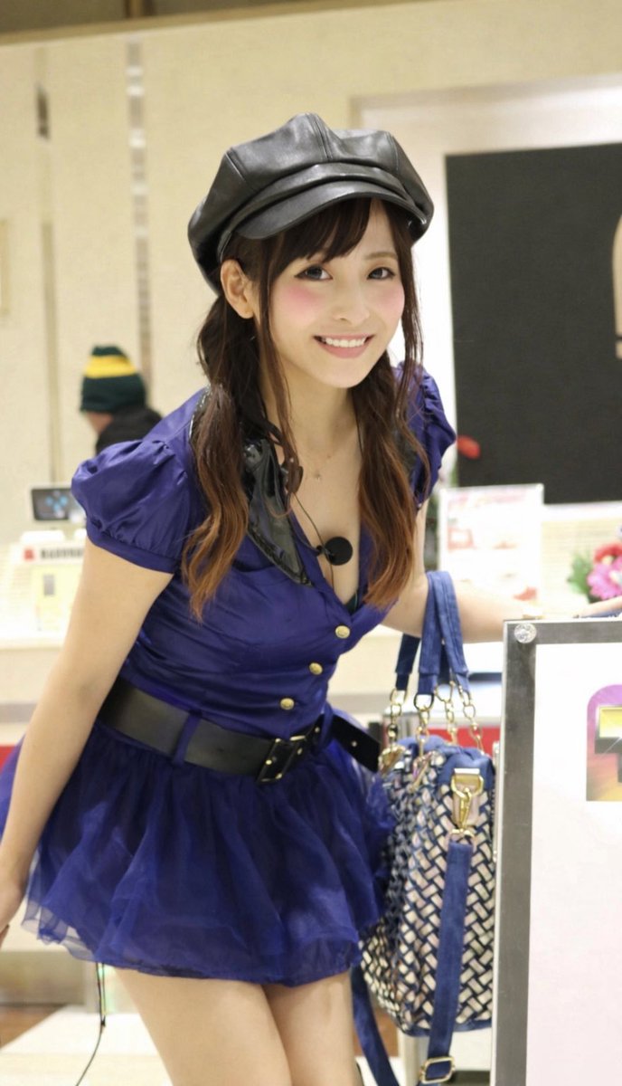 このポリス良く着てたなあ〜👮💓 取材、来店情報をリポストするね