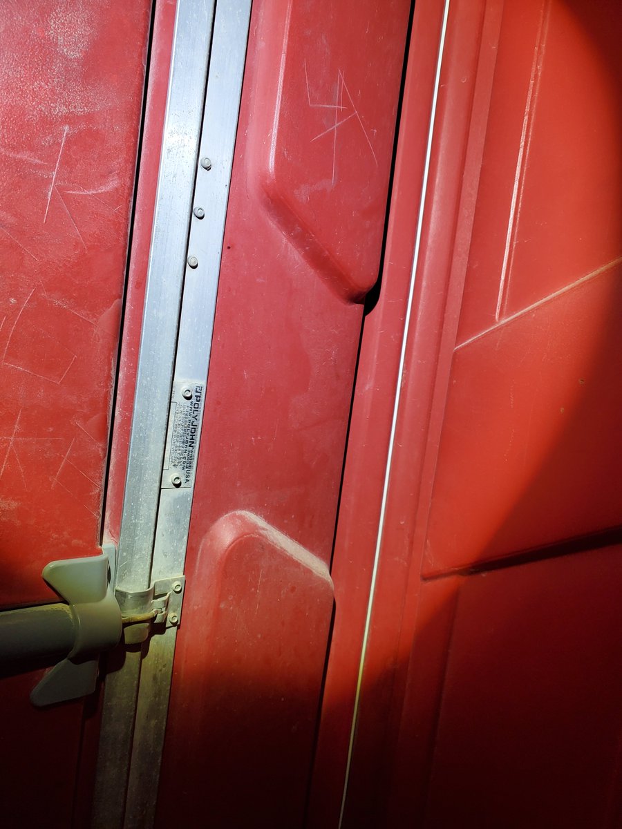 IrlFrank's tweet image. Paperwork almost complete 👀