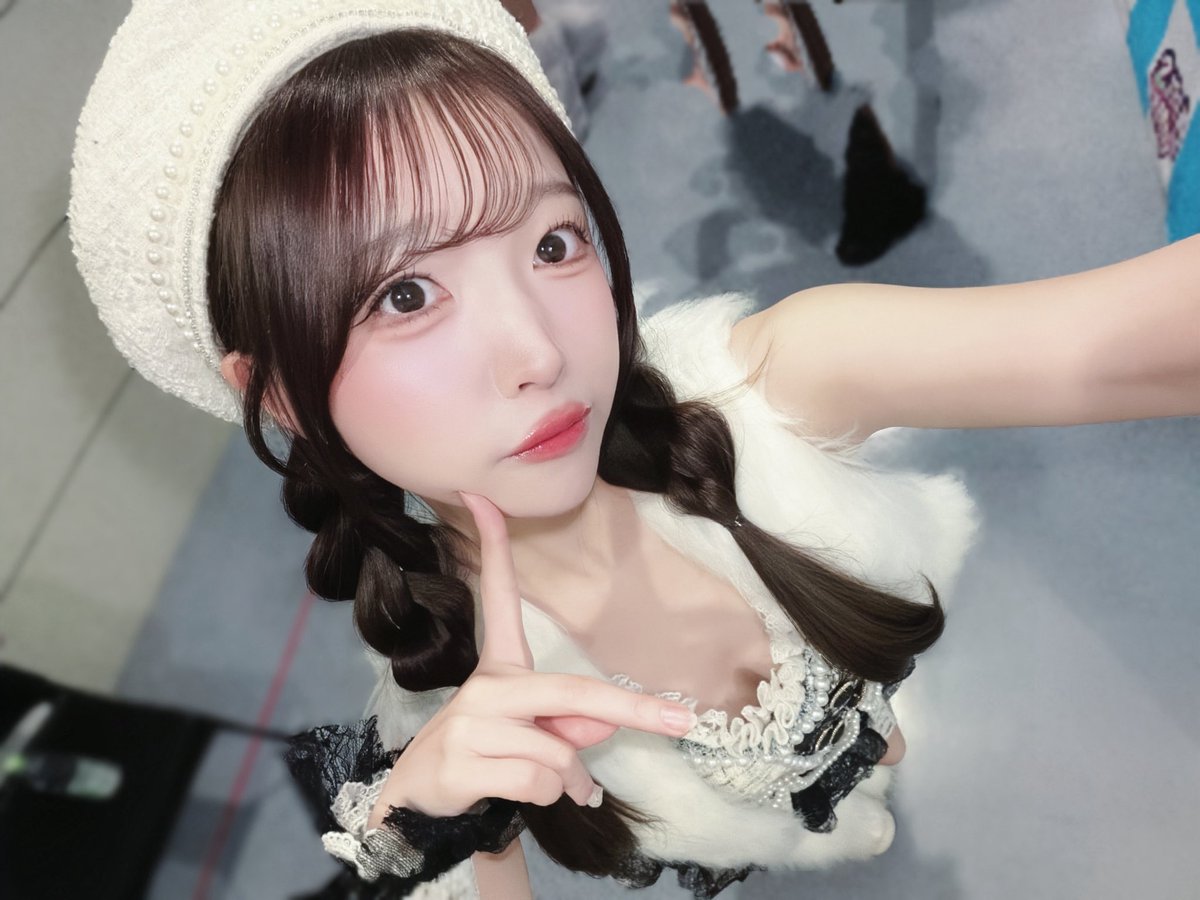 s2_ru___ru's tweet photo. いっぱい、かわいいって言ってくれる♡？ https://t.co/sOpQzUMr7I