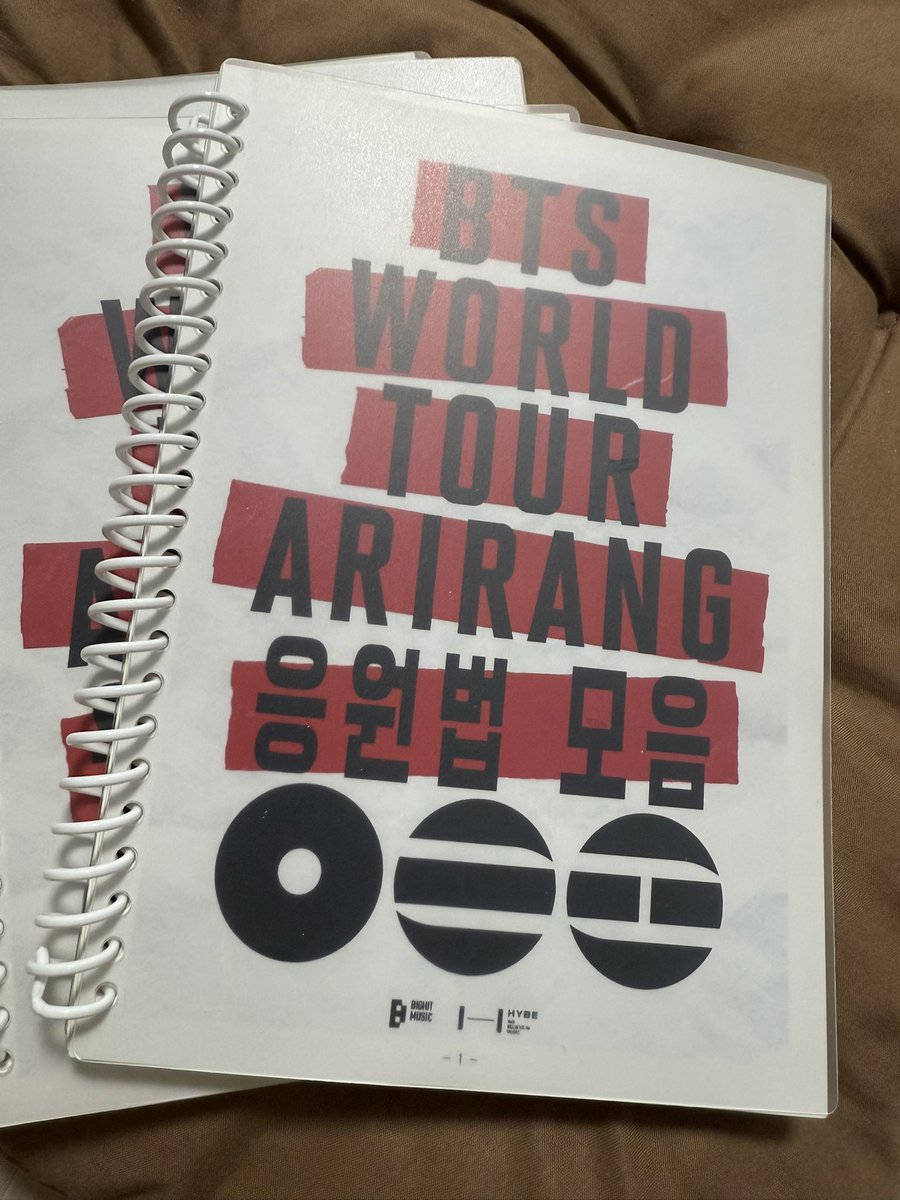 rindy1820's tweet photo. 감사합니다! 덕분에 보기 쉽게 됐어요!

#BTS_AIRANG #BTS_WORLDTOUR https://t.co/nkATcZyEXC