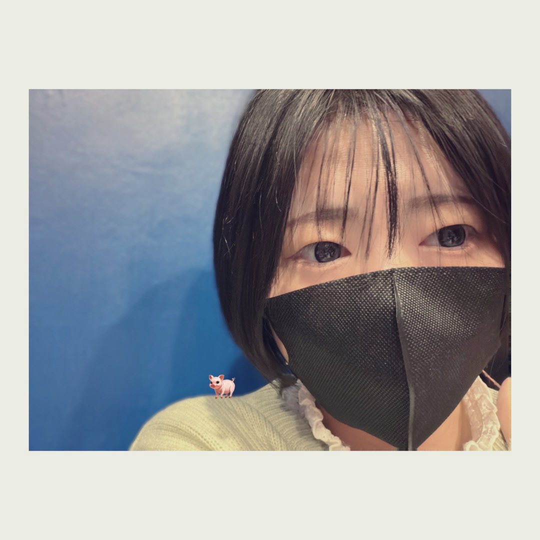 同期の粂ちゃん（<a href="/526_sakana_/">粂 朱莉🐟</a>）が出演する #ふぉーすてーじ さんの朗読劇「地下の国のアリス」を神戸ちゃんと観劇してきました🐰
あさかりょうさんの脚本演出が相変わらず面白くて、思わずクスッと笑っちゃった部分もありました🤭

演者の皆さん素敵な作品を届けてくださりありがとうございました💕