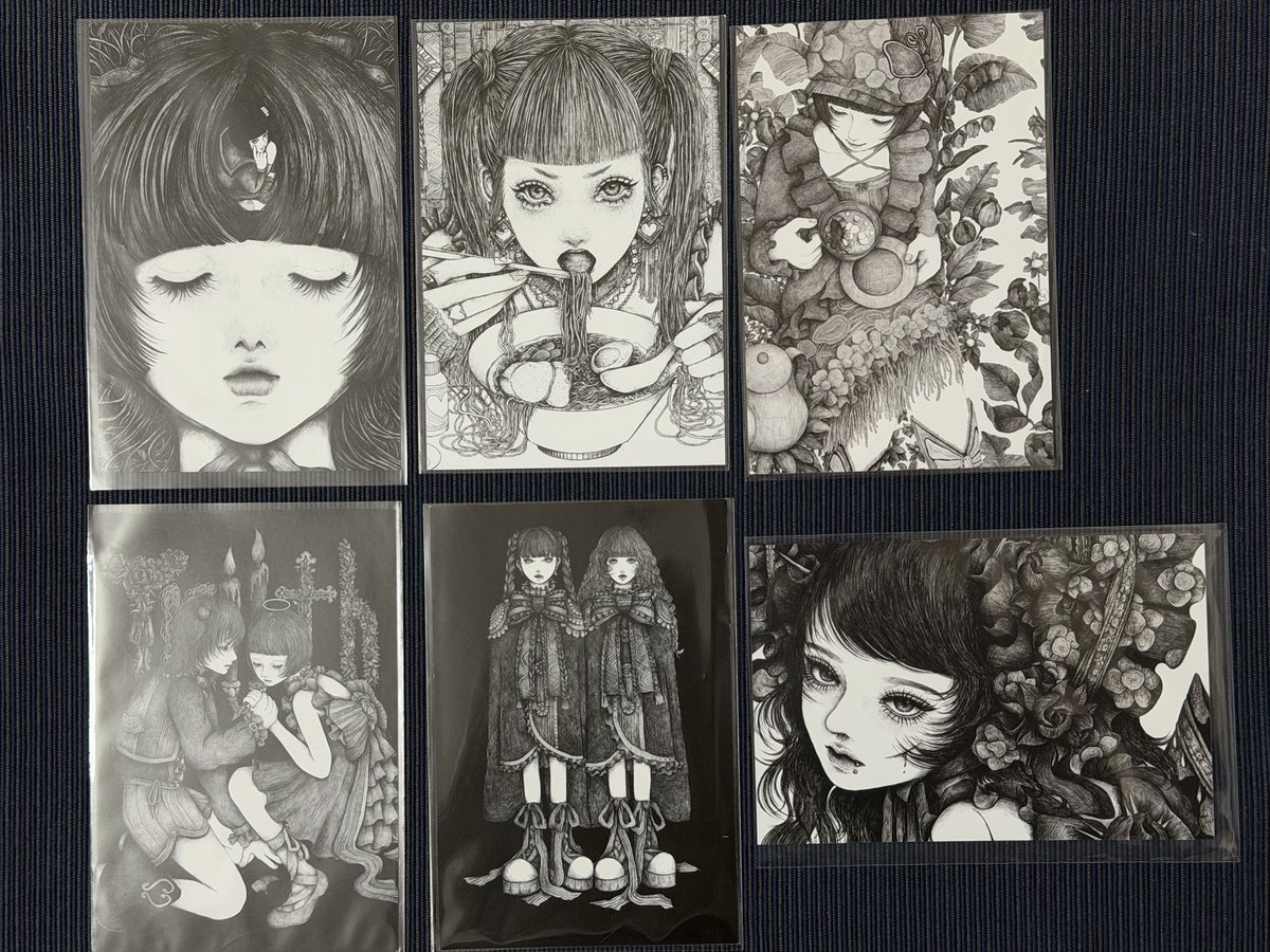 ユザワヤに用がありWacca池袋に行ったところ、カッコ良いコラボカフェが開催中でした。昼食直後&amp;予定があったので、グッズだけ買って移動しましたが、喜愛来さんの美麗なイラストが描かれたコラボ机で時間を潰すのは楽しそうでした！！
 #喜愛来
 #WaccaCoffeeClub