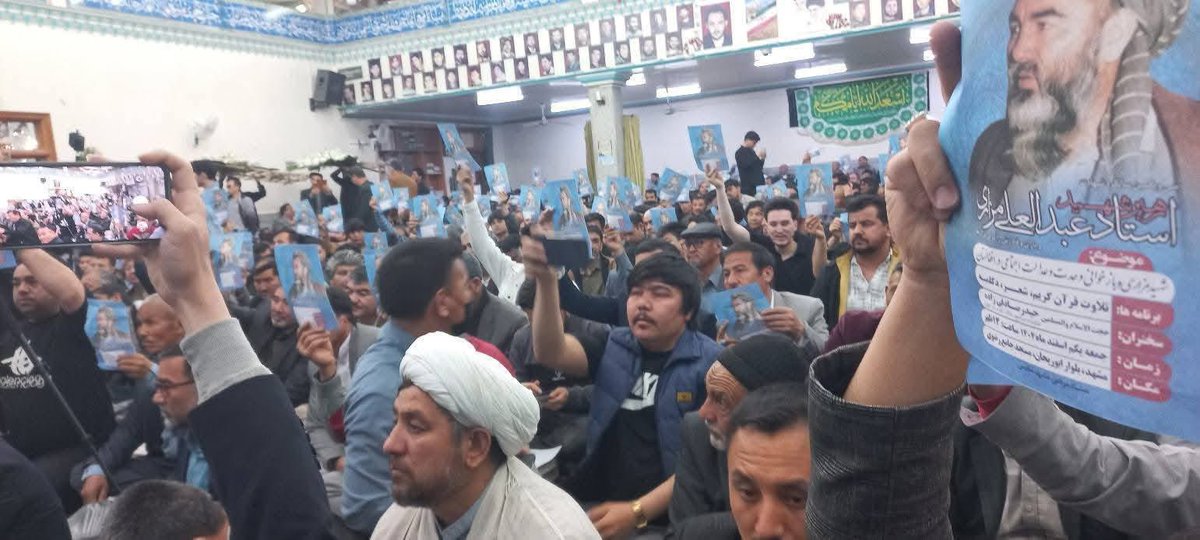 لبیک یا مزاری
عاشقان حضرت عشق در شهر مشهد ایران از سی ویکمین سالگرد اش لبیک گفتند.
روح بلند و ملکوتی حضرت عشق بابه مزاری بزرگ از همه ی عاشقانش راضی و خوشنود گردد.
التماس دعا