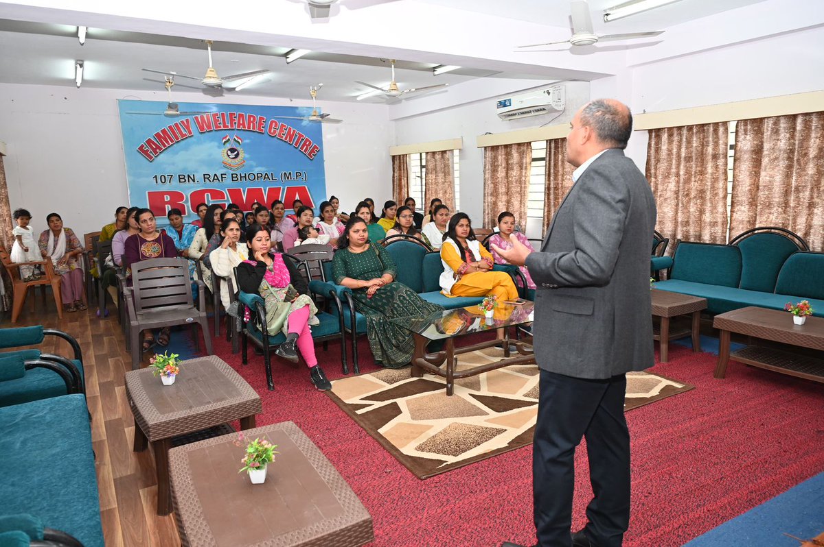 107BNRAF tweet media