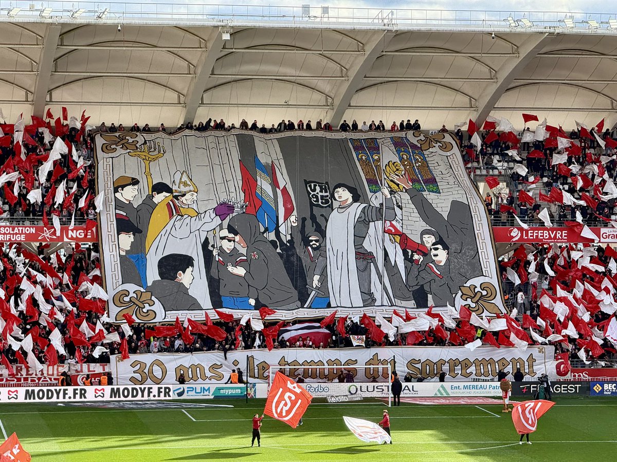 UltrasMadeinFR's tweet photo. ⚽ Reims - Amiens 
📢 Les deux animations des Ultrem pour fêter leurs 30 ans !
📆 Samedi 21 février
📸 @camdc20 https://t.co/V3aO6cD9I7