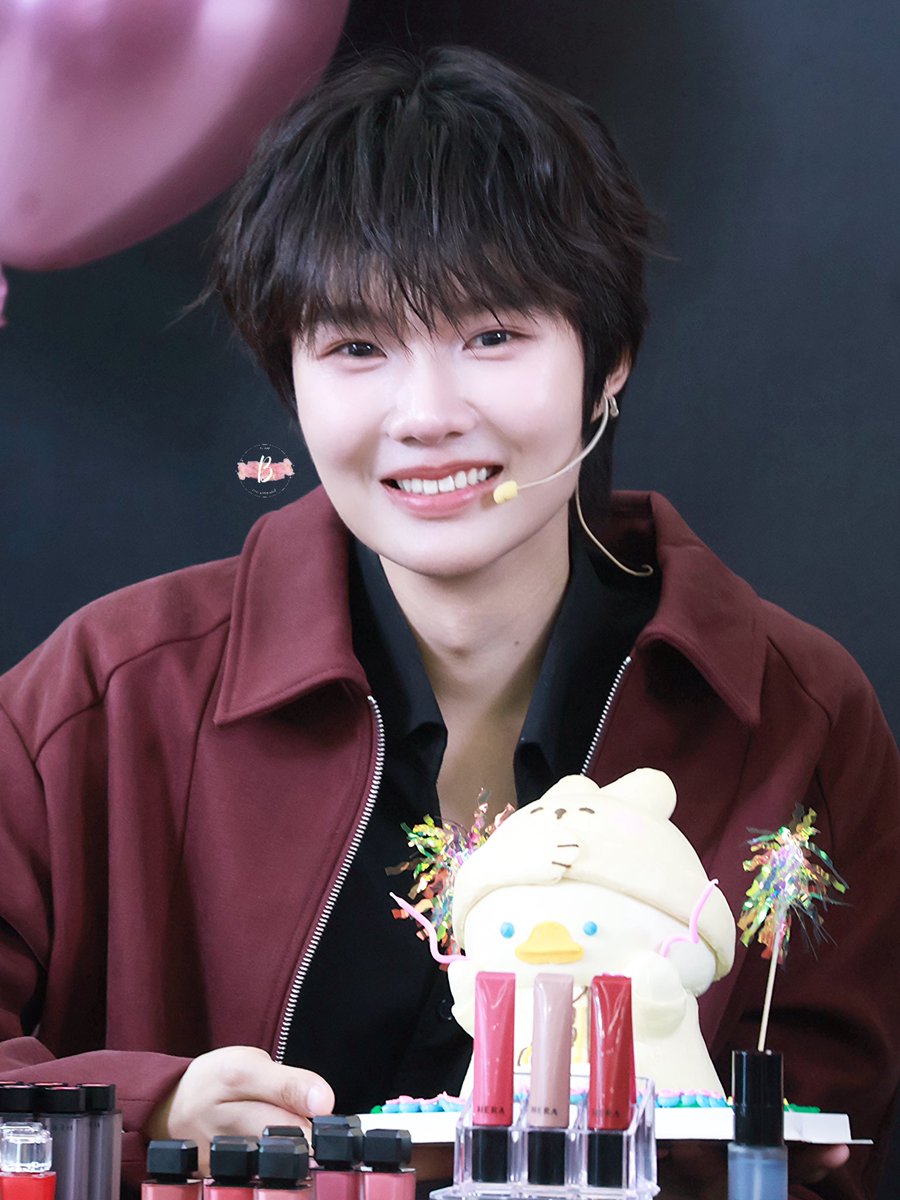 PaPi with OhAe 
Happy birthday to PaPi 🐰🌟🎂

 #nampingster