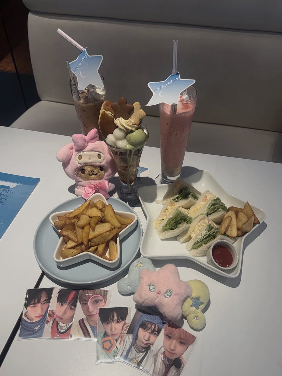 ♡02/21♡ Happy 2nd anniversary 毎日笑顔にしてくれてありがと