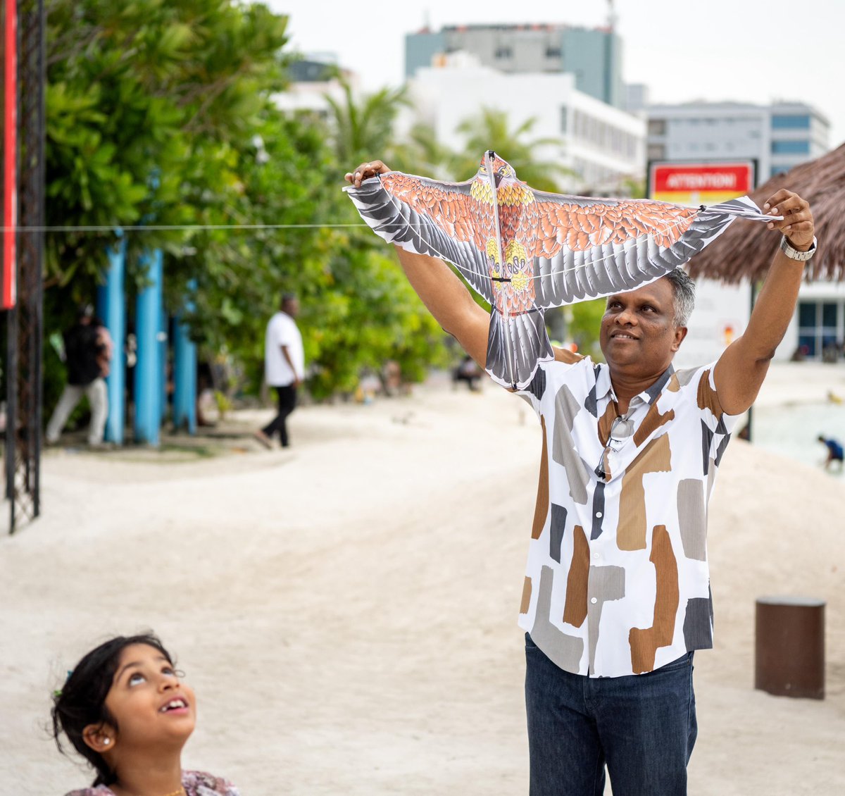 މޭޔަރ <a href="/adamazim/">Adam Azim, Mayor of Male’ City</a> ރައްޔިތުންނާއި ގާތުން ރަސްފަންނު ސަރަހައްދުން.  

#AdamAzimForMayor #VoteMDP