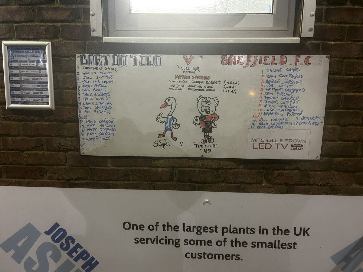 Aaron charles Walton tweet media