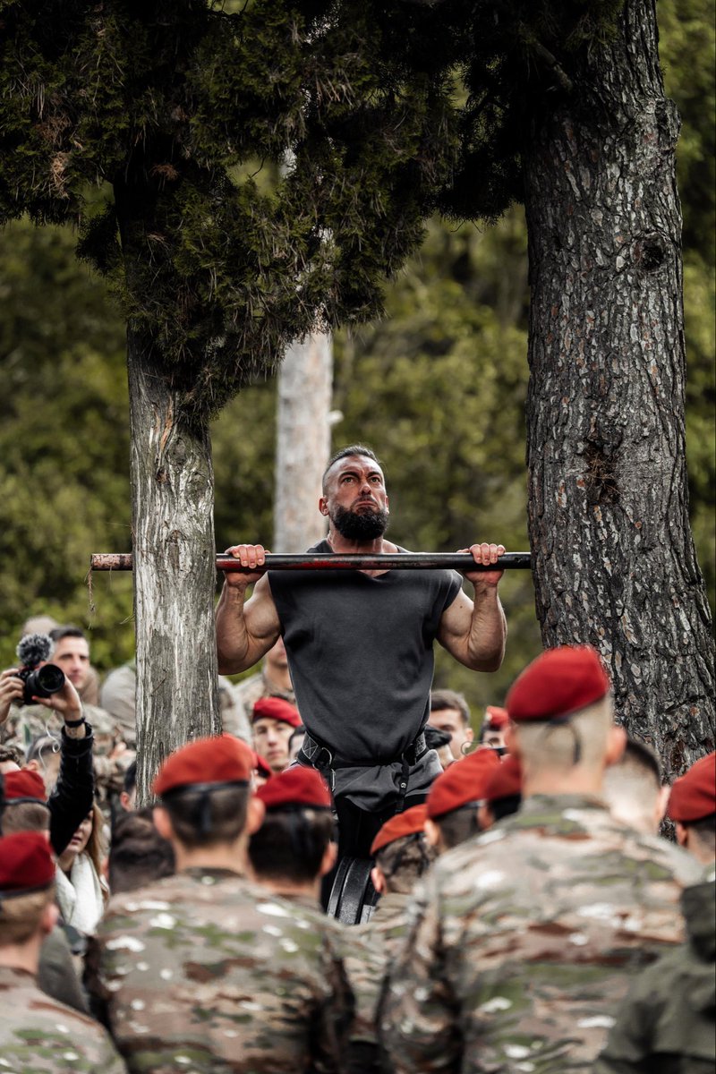 Monsieur KURNAZ tweet media