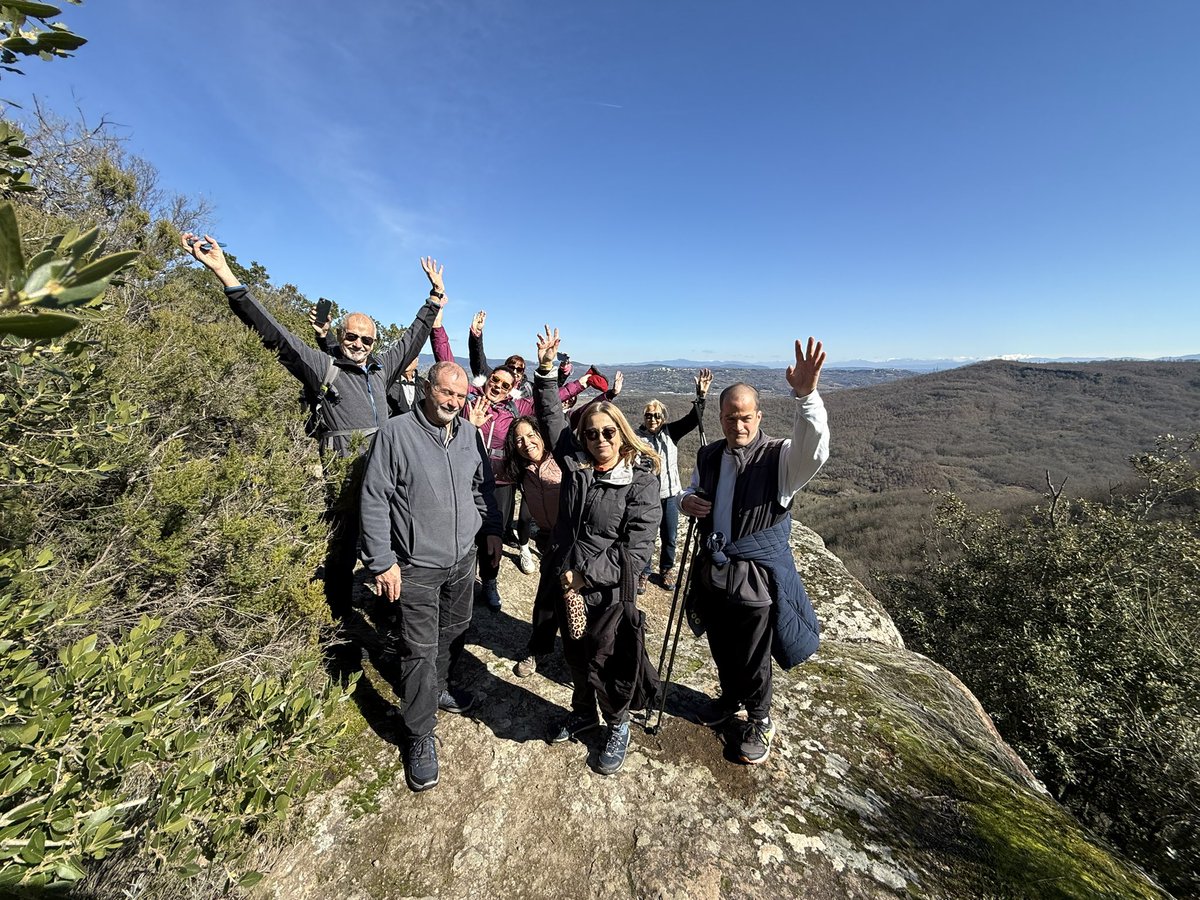 🅻🅰🆄🆁🅰🅻🅰🅽🅳 tweet media