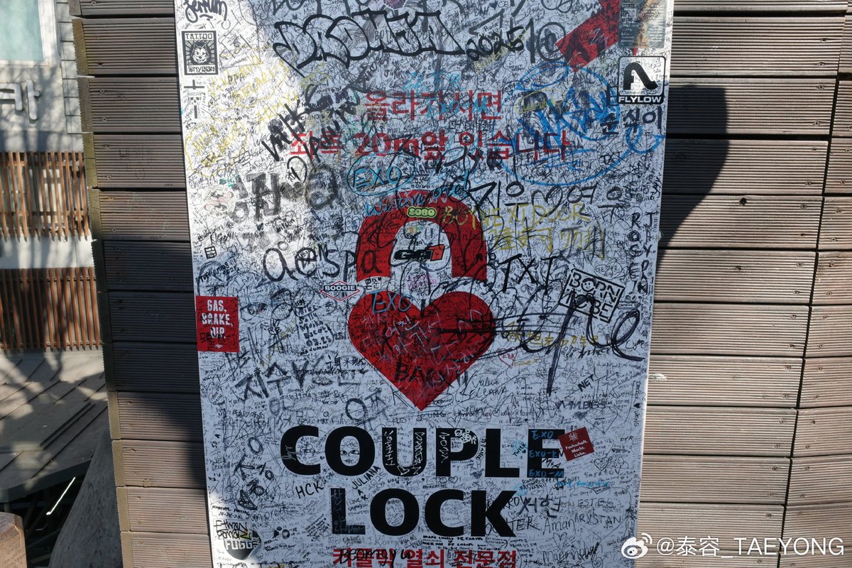 taeyong pics tweet media