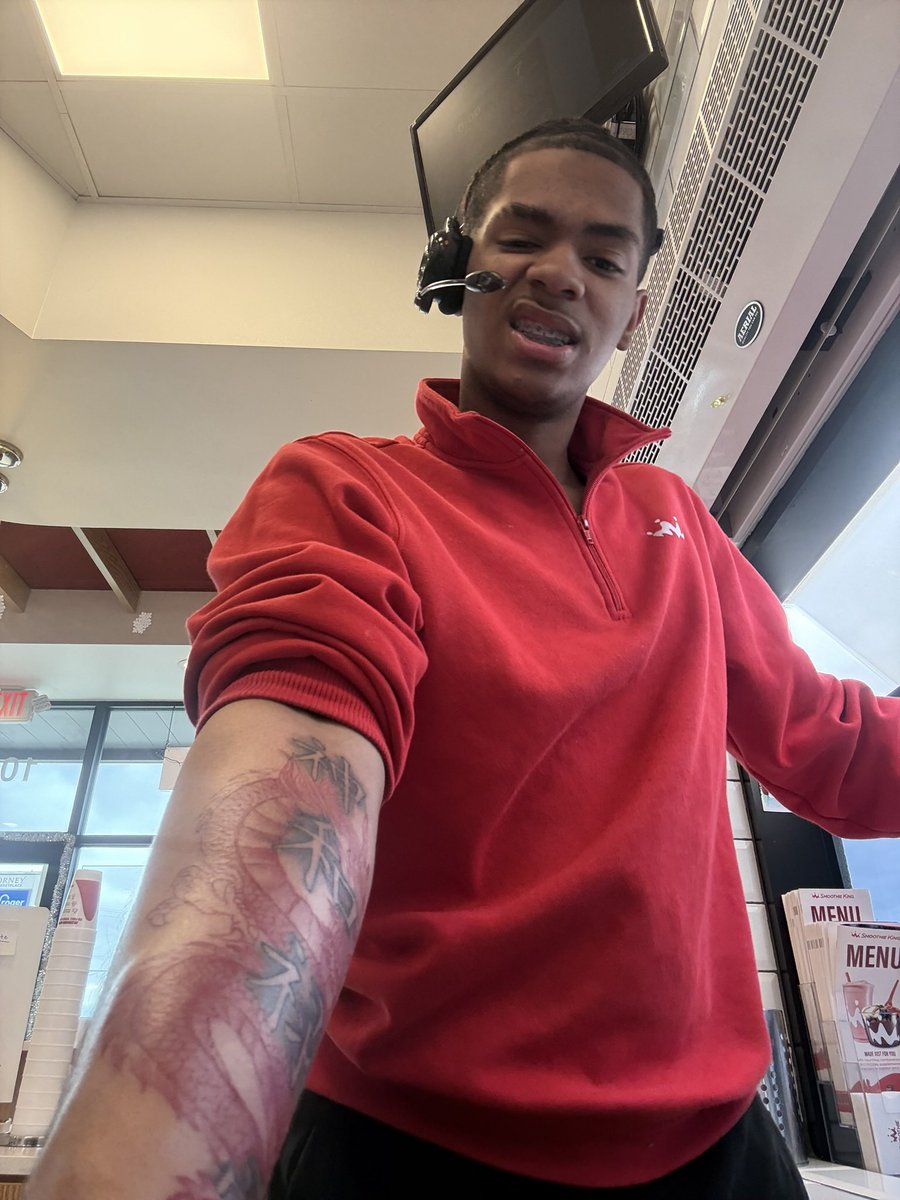 Trey (@tr3ydadonn) on Twitter photo 