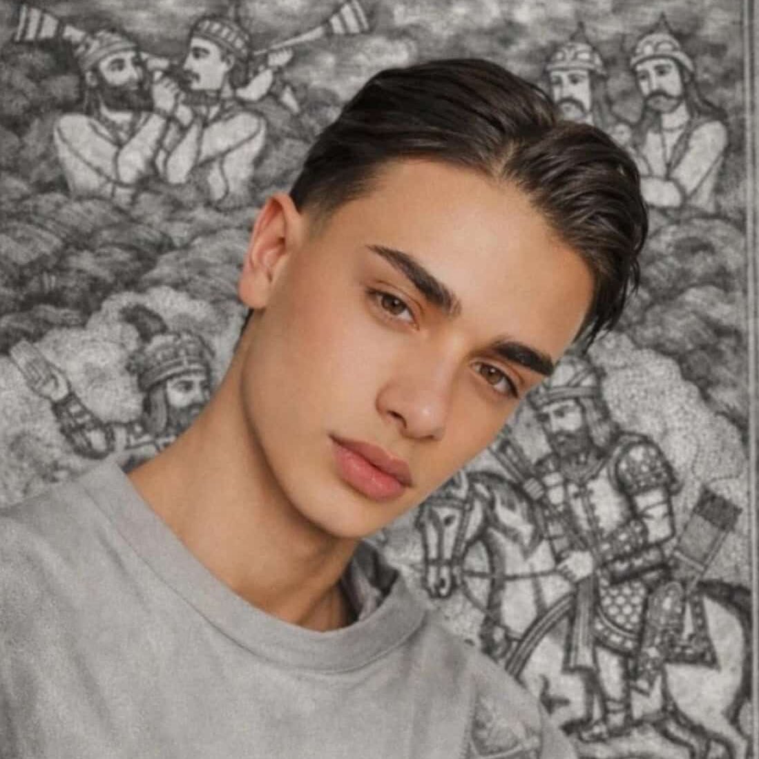 sadafeg02's tweet image. ‼️🚨Armin Sharifian, 17, from Neyshabur, was the breadwinner of his family. On February 8, he was violently taken from his workplace (a tile production line) by intelligence forces. There has been no news about him since, and no authority has responded. His father has suffered