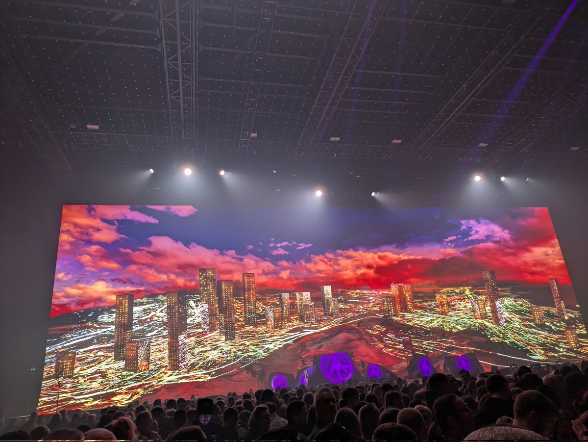 Fausthim tweet media