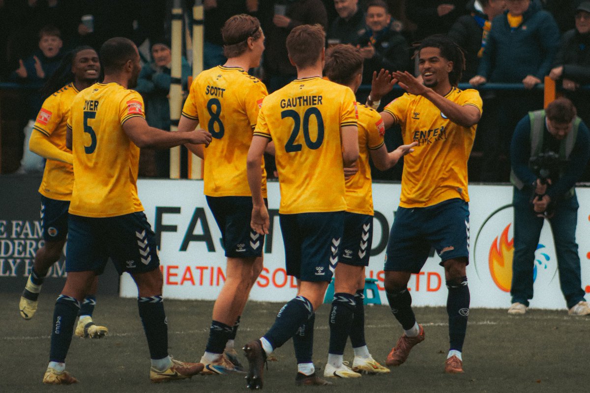 amy hughes 📸 tweet media