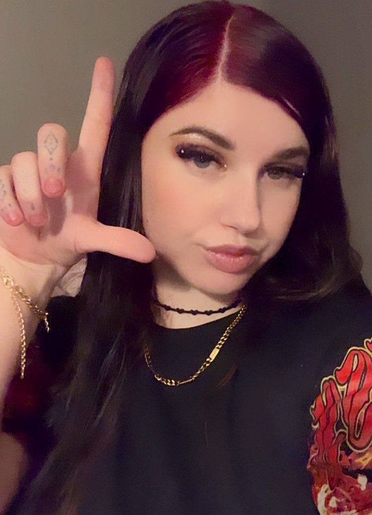 OWNER LIZ 💵🍃4/6🎂 tweet media