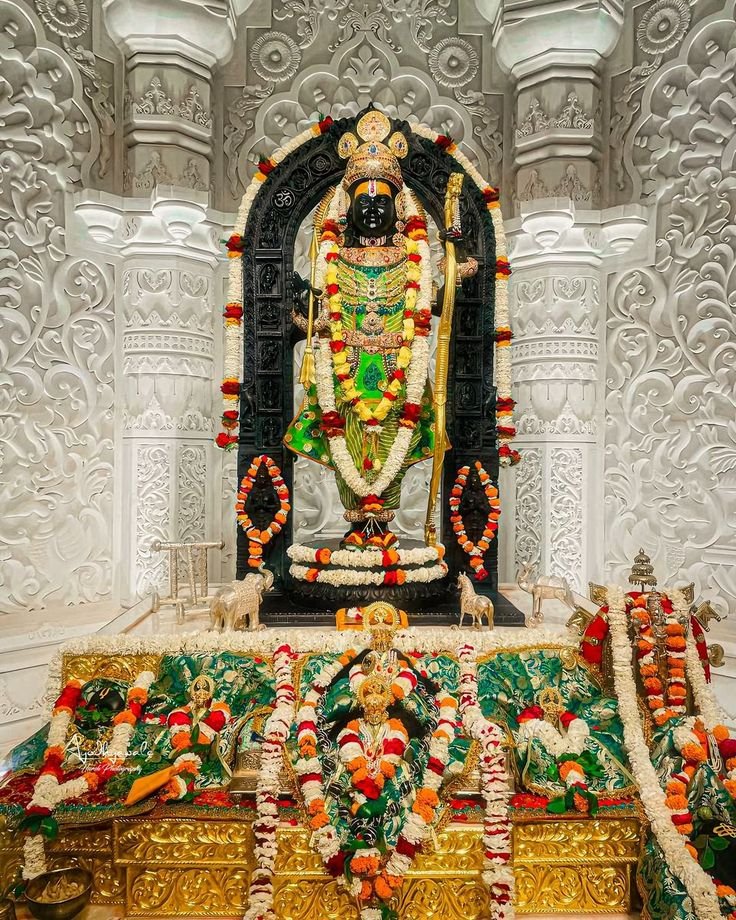 BharatDakshvans's tweet image. RT @RamJanmbumi: बन जाएंगे बिगड़े काम हृदय से प्रसन्नता से जब आएगी प्रभु के नाम 

जय श्री राम