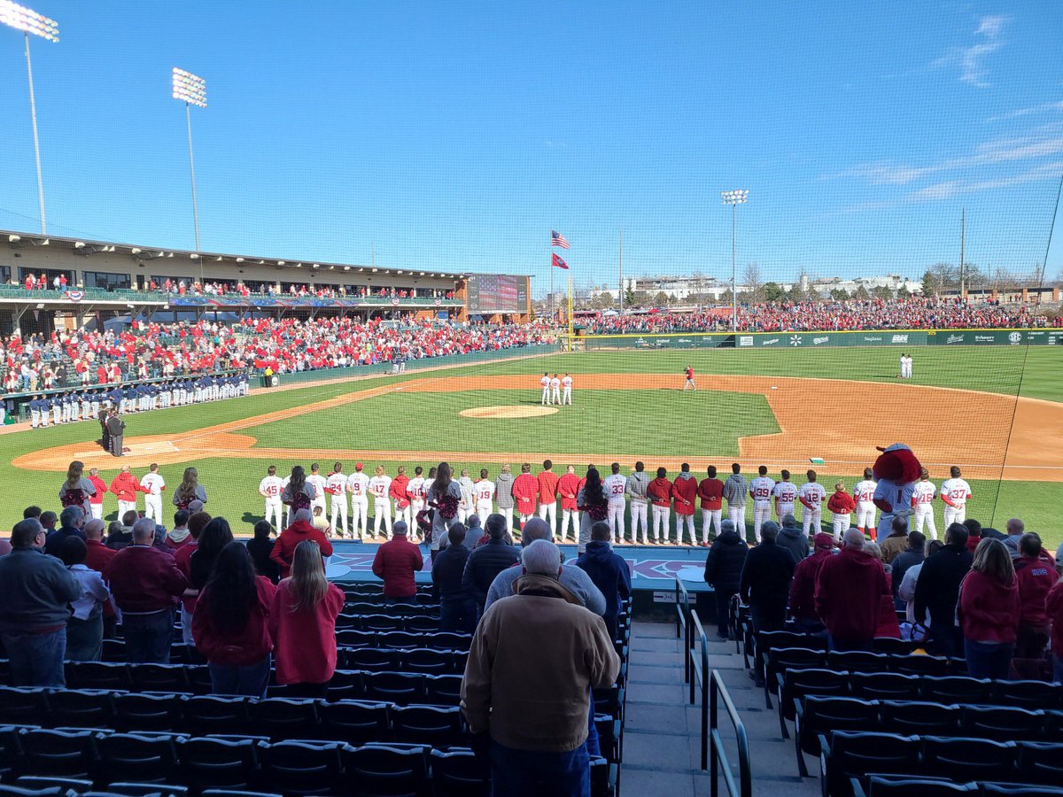 Ribby 🐗⚾️ tweet media