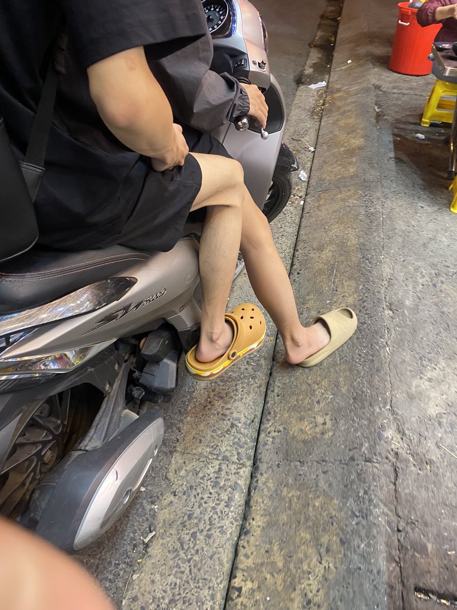 Top cuck tweet media