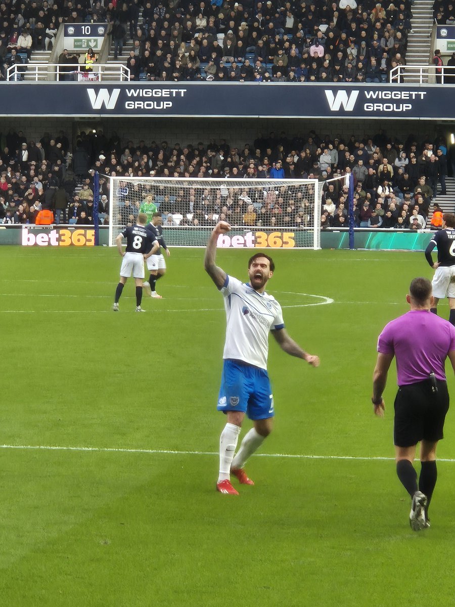 Charlotte Chivers tweet media