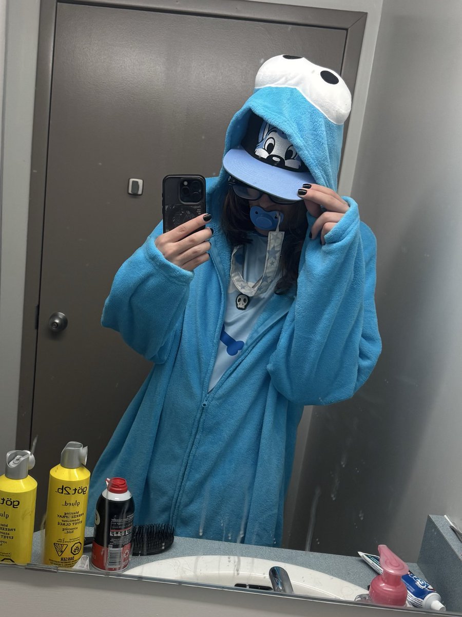 Sydd!! 🧷🍼 tweet media