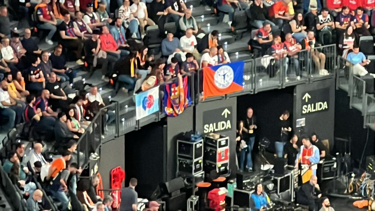 ⚫️🟡SilvaPuri tweet media