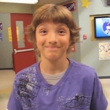 pakijoon's tweet image. haya or noor ki larayi karwa ke bohat maza aya #shameless