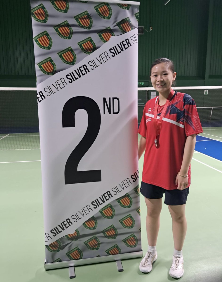 Elmfield Badminton Club tweet media
