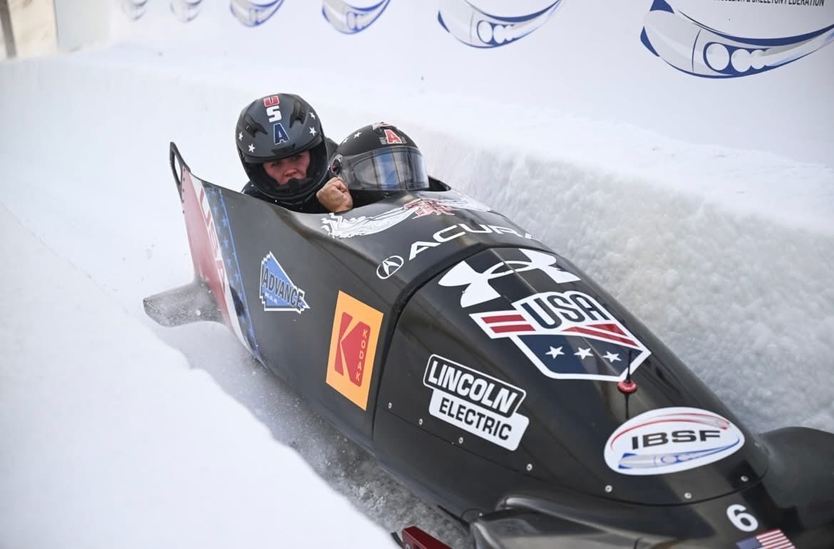BackerLounge1's tweet photo. Olympic Bobledder and #Backerpeep about to make a run in heat 3 on the Peacock @o_jadin https://t.co/4X2np4oOnQ