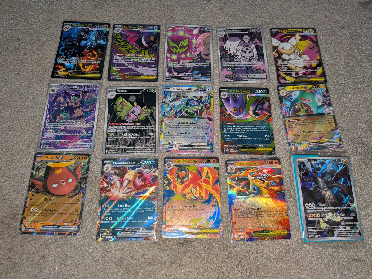 Becca-Bee 🌹 tweet media