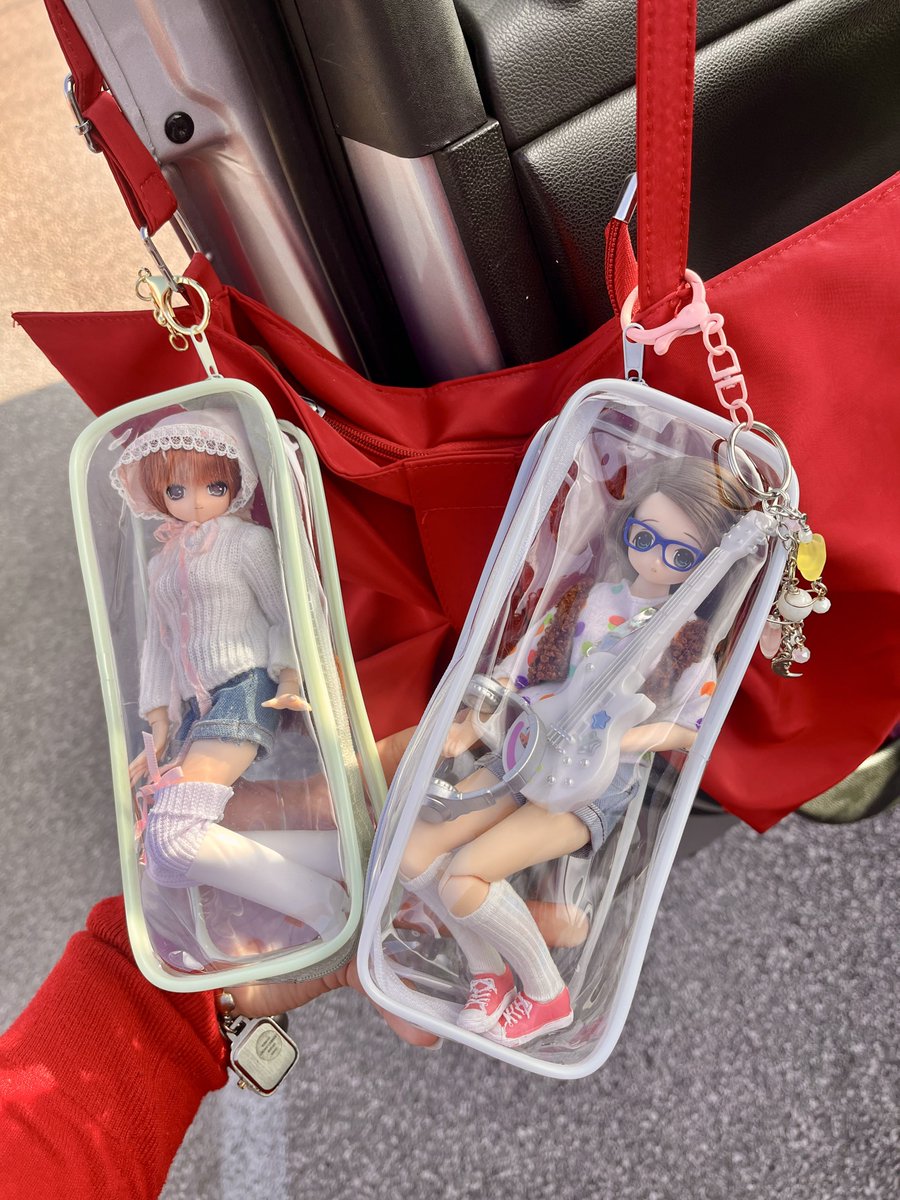 epeldontkys's tweet image. RT @qwirkedupshawdy: today’s #dollsonmybag ^_^