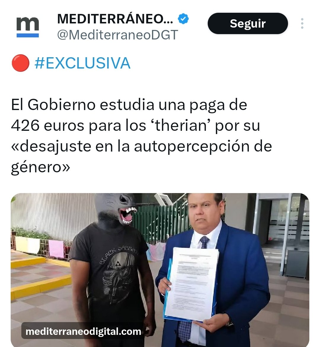 caminantes21's tweet photo. Vosotros sí que tenéis desajustes en la autopercepción. Os creéis periodistas... https://t.co/6z31ma4TlV