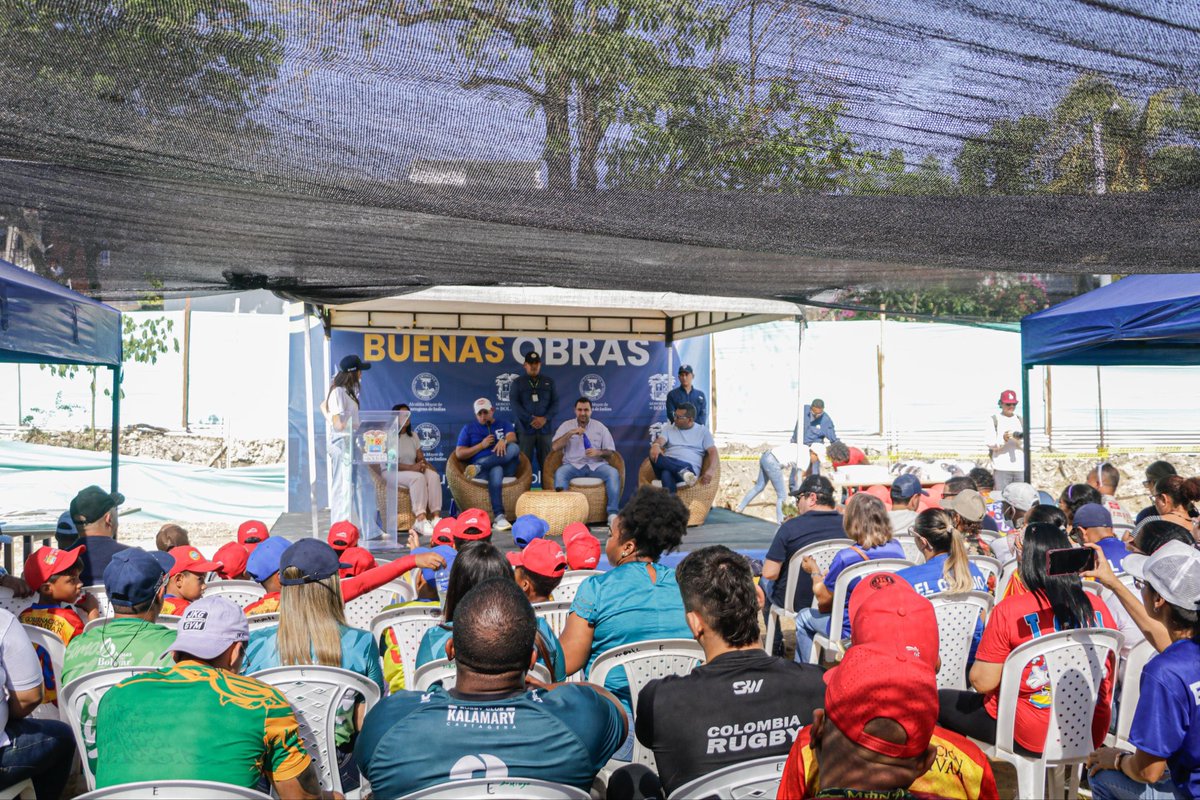 #Escenario🥎

En la mañana de este sábado el gobernador Yamil Arana ratificó su compromiso con Las Gaviotas con la adecuación del estadio de softball.

La obra tendrá inversión de $8.365.950.000 y ejecución de 18 meses,impulsando deporte, y recreación para la comunidad. ⚾️ 🇱🇹