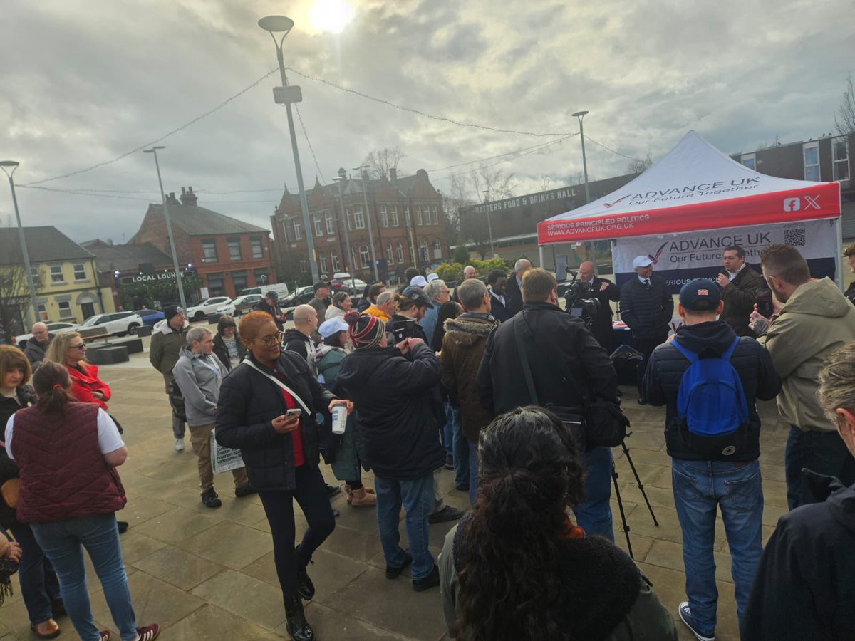 NickBuckleyMBE's tweet image. Big thanks to everyone who attended our rally in Denton this afternoon. We even had great weather! 
Lots of conversations &amp;amp; questions - 100% positive. Special mention to the amazing @advancesarah @HowardCCox @benhabib6 &amp;amp; every single volunteers who are the real stars of the show