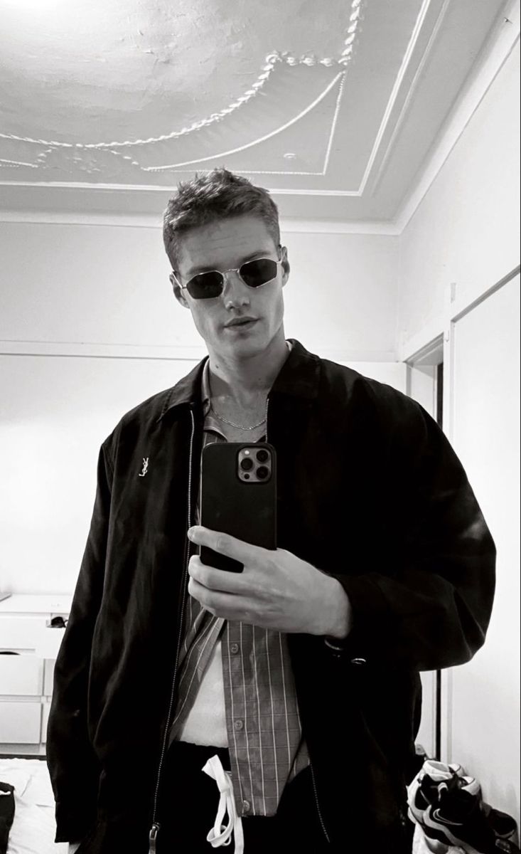 𝐬𝐞𝐚𝐧 𝐛𝐚𝐤𝐞𝐫 tweet media