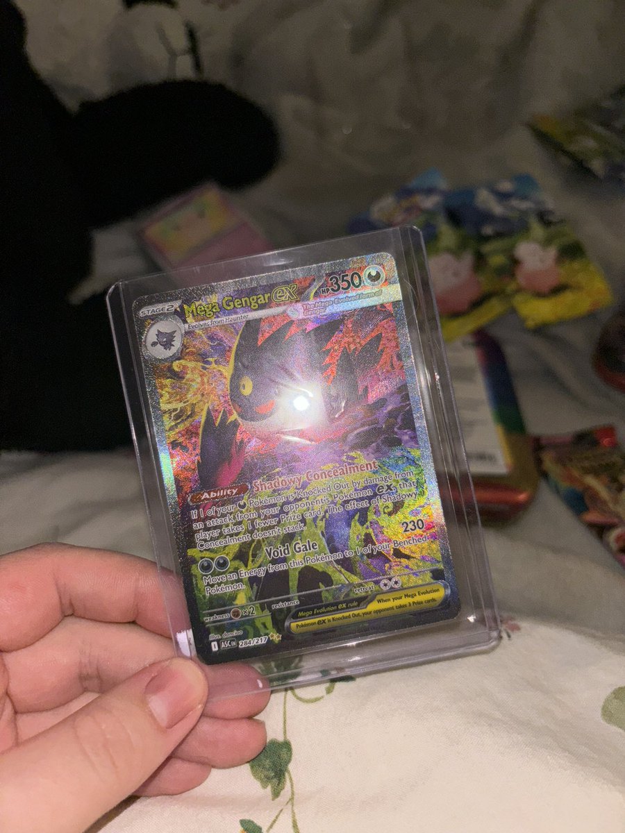 PRISMARINEJESS's tweet photo. first pack of ascended heros and i pull this 🤩 https://t.co/NlnZqzYLei
