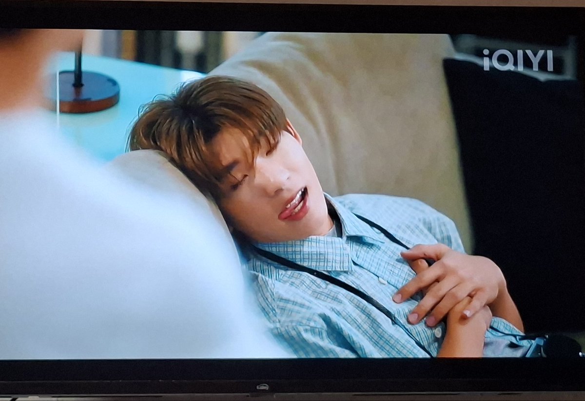 jmidpty's tweet image. Duang es un loquito dios. Lo amo 🤣