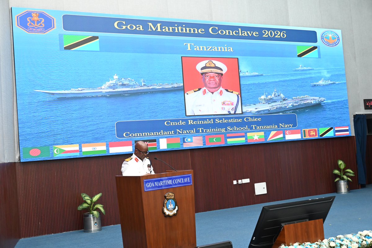 NAVAL WAR COLLEGE tweet media