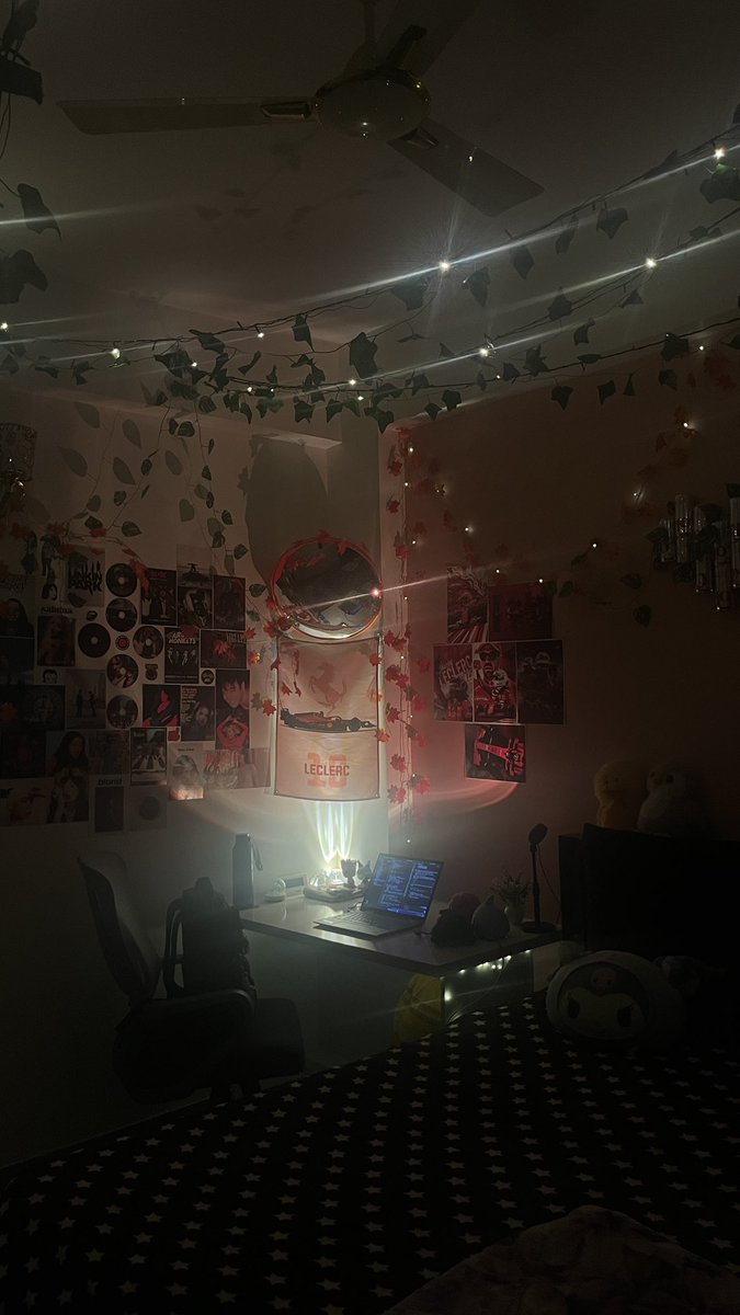 billu ki gaandmasti 🐈‍⬛ tweet media