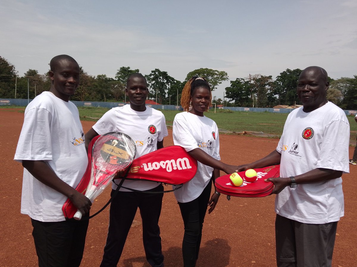 Tolit S Ivan tweet media