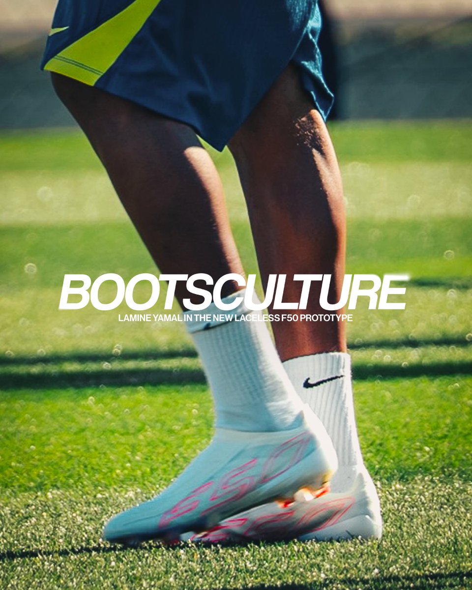 bootsculture's tweet photo. 👀The new adidas F50 prototype has touched down in Barcelona, straight on the training ground with Lamine Yamal, providing the global first look at the new laceless F50 silhouette.

Photos: Gerard Gay
#bootsculture #footballboots #adidasF50 https://t.co/mt2JzDGTEc