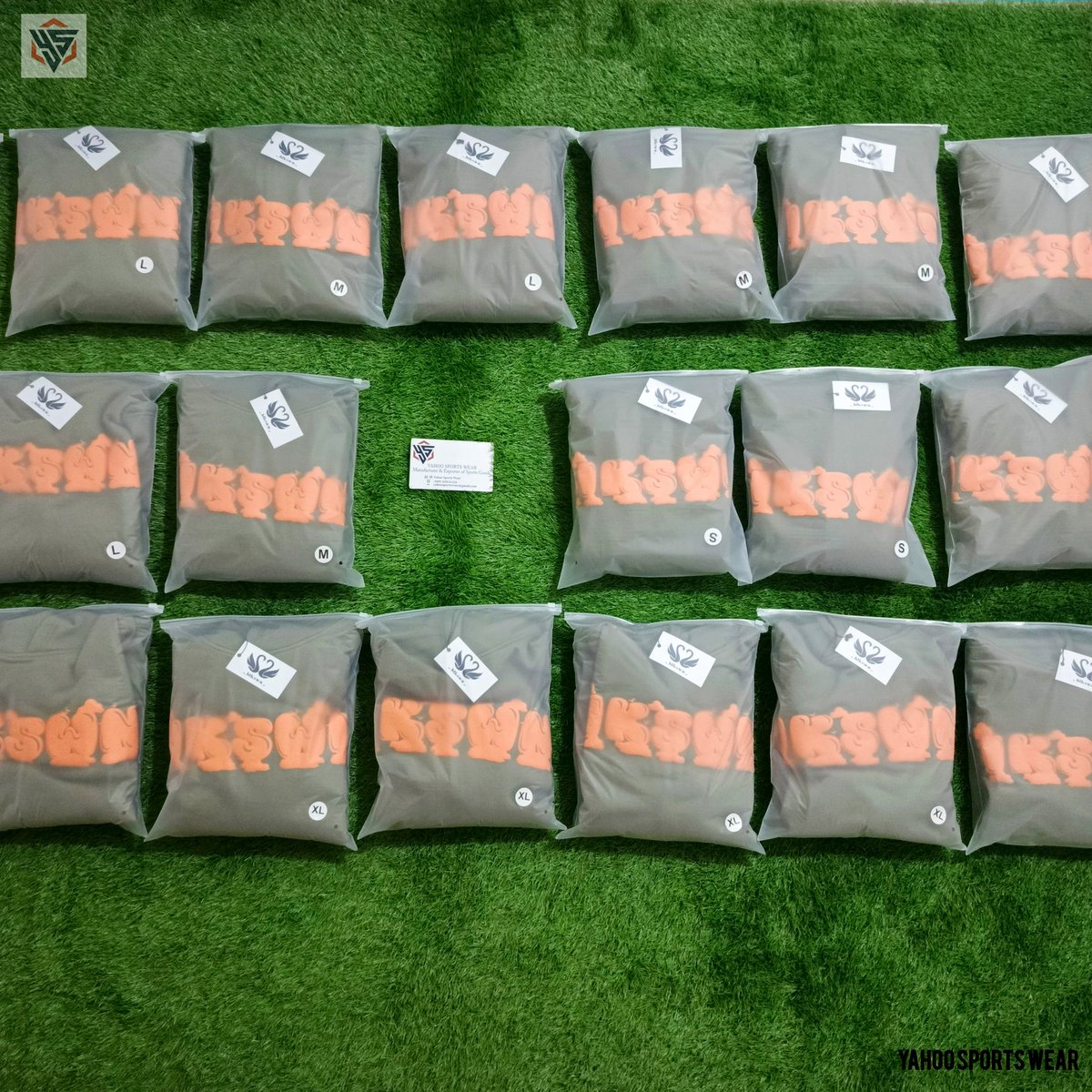 yahoo_wears's tweet image. 📽🧳 final touches before shipping! from careful folding to final sealing — excellence packed inside every box.

📦 custom packaging
🌎 global orders

#finalpacking #packingprocess #premiumbrand #yahoosportswear #customerfirst