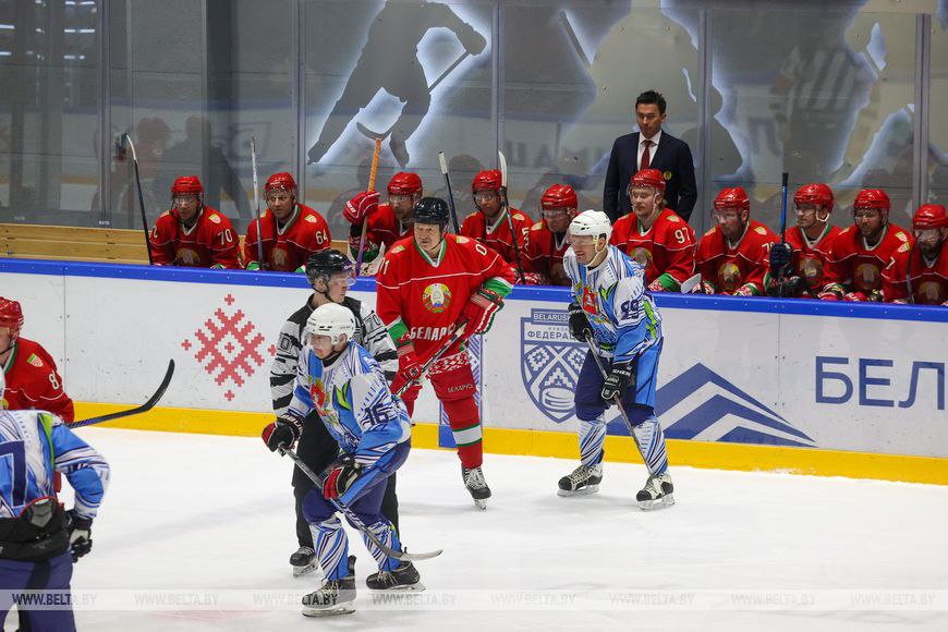 temsu_walling's tweet image. Atmosphere at the #Minsk Arena #Belarus 🇧🇾 as the #Belarusian 🇧🇾 President #Alexander_Lukashenko 's team won the fourth match 🏒  in the Regional Hockey League with #Vitebsk region.