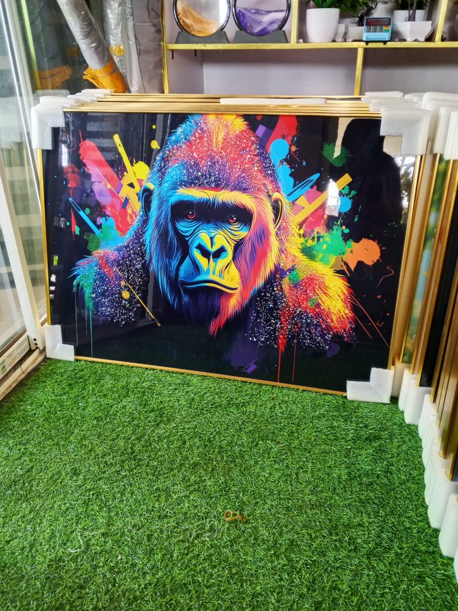 wada437's tweet image. Authentic aluminum alloy acrylic stone frame available for immediate pickup or delivery nationwide.

Size: 70*100cm
Price: 80k

#interiordecor #InteriorDecoration #acrylicframes