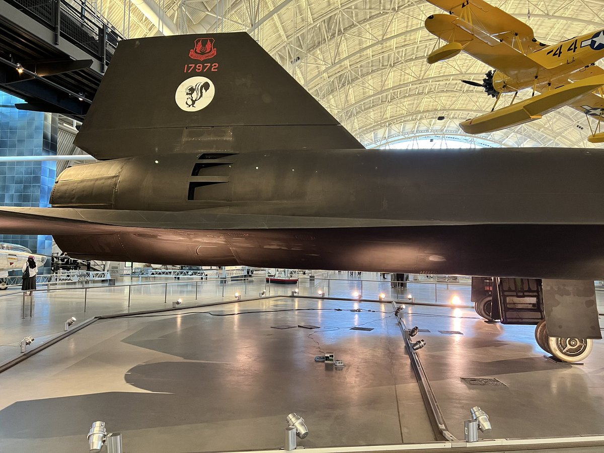 //Rice Cutta// tweet media